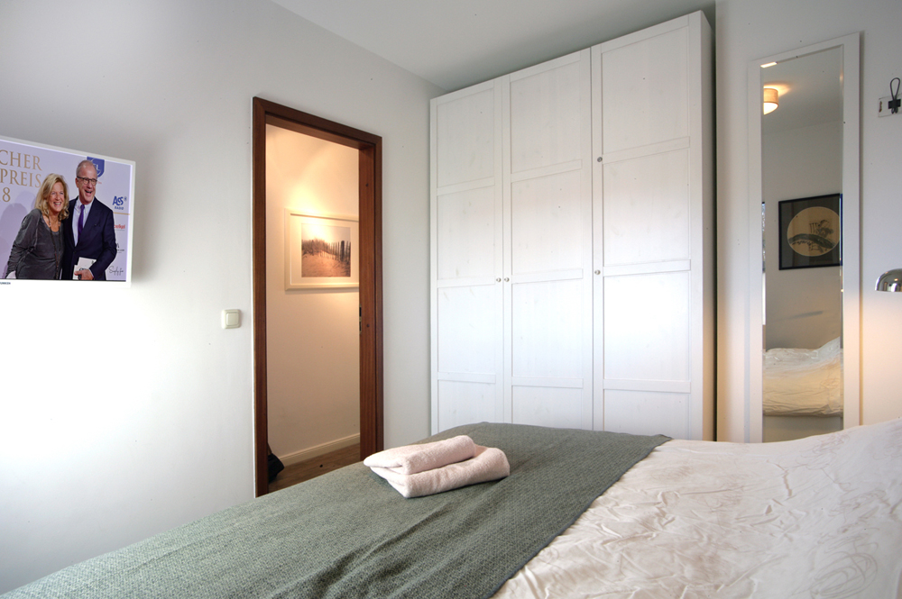 Blick ins Schlafzimmer der Bude12